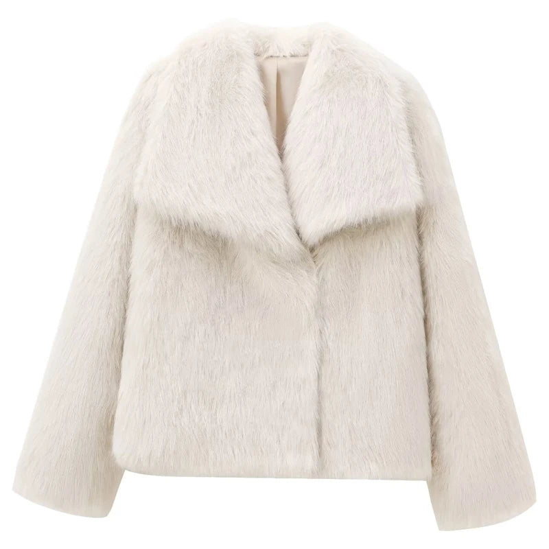Manteau Fourrure Élégance et Chaleur
