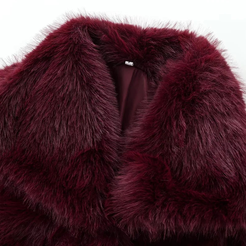 Manteau Fourrure Élégance et Chaleur