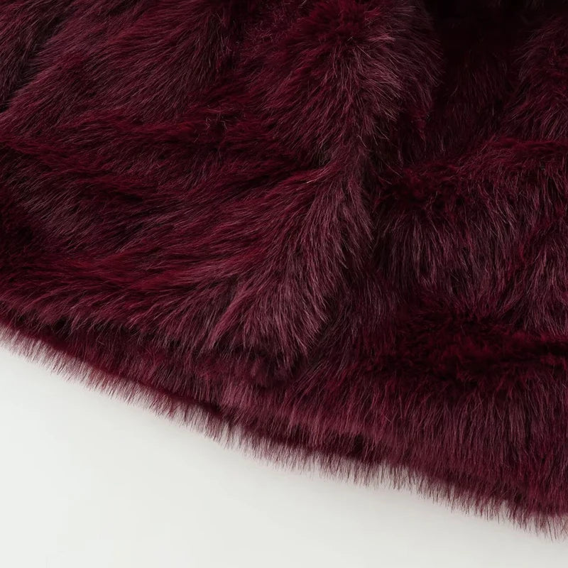 Manteau Fourrure Élégance et Chaleur