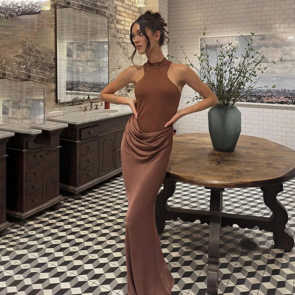 Robe Satin Élégance