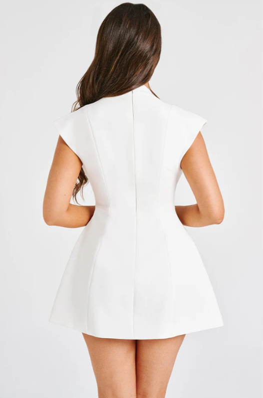 Robe Blanc